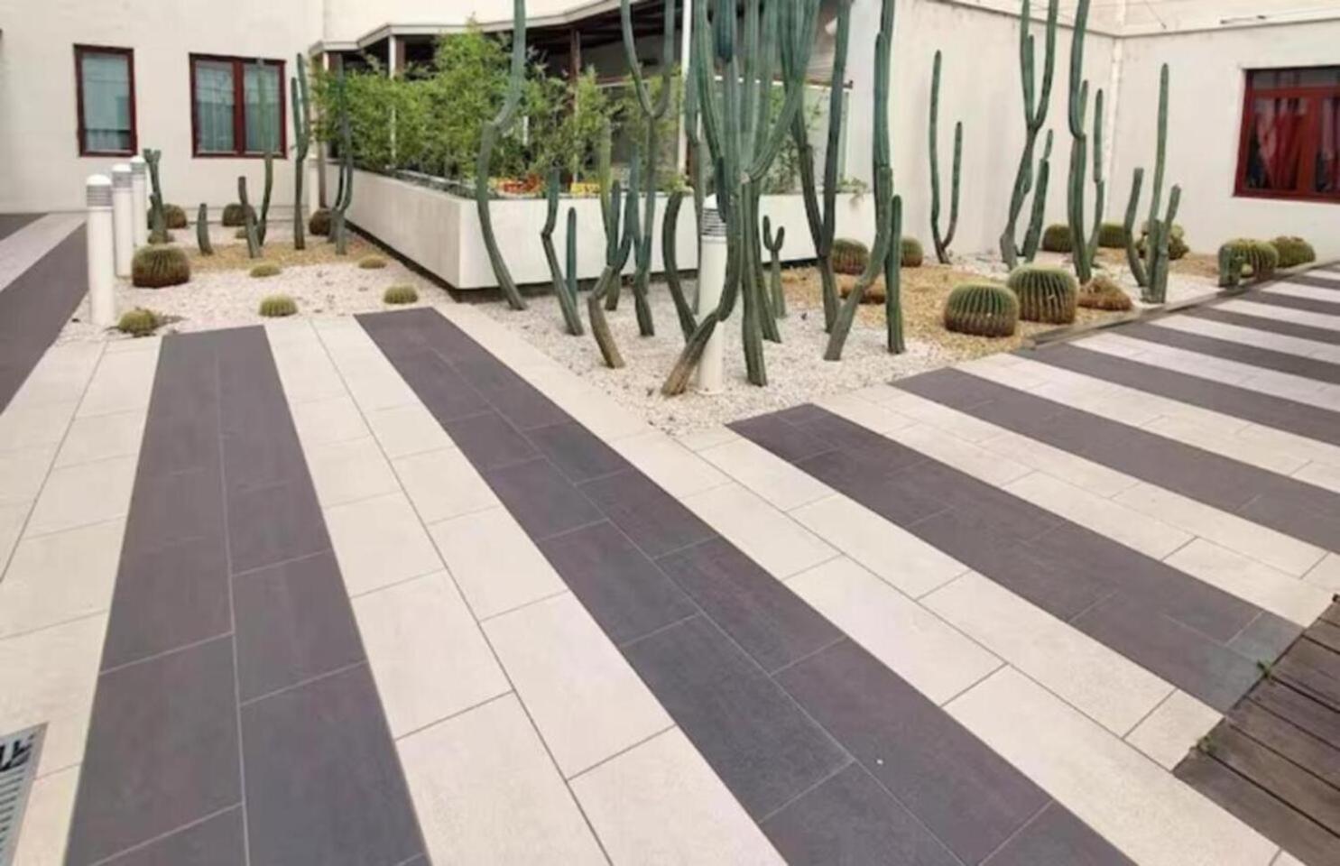 Apartment Sejour Avec Petit-dejeuner A La Demande A 20 Minutes De L'espagne A La Douceur Catalane